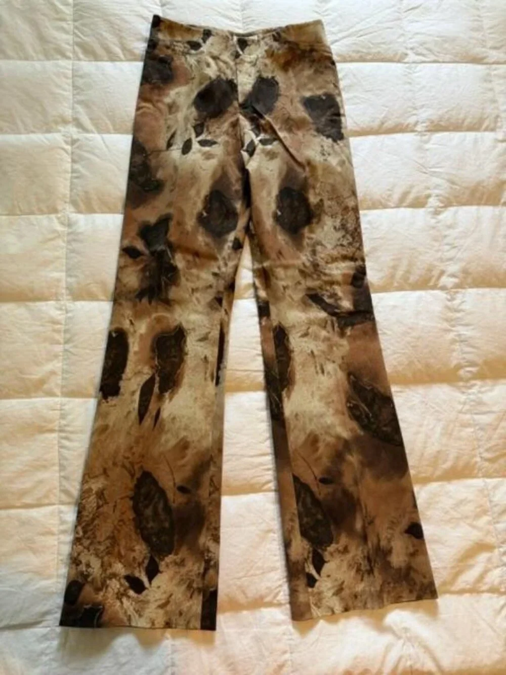 Brown Tone Swirling Leaves Design on 'Cache' Slight Flare Leg Tan Slacks/Size 10 - Picture 2 of 6